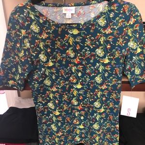 Lularoe small gigi